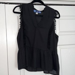 Black flowy tank